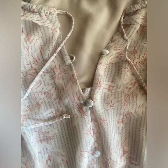 All Saints Romper Womens Sz 2 Pink Floral Rosa V Neck Long Sleeve Ruffle Button - Picture 6 of 12